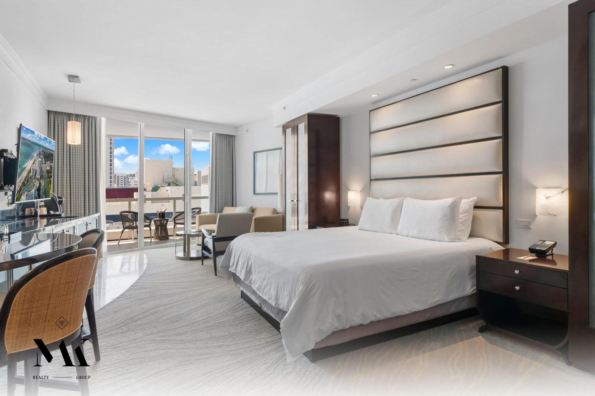Fontainebleau Resort Balcony W Ocean And City View ไมอามีบีช ภายนอก รูปภาพ