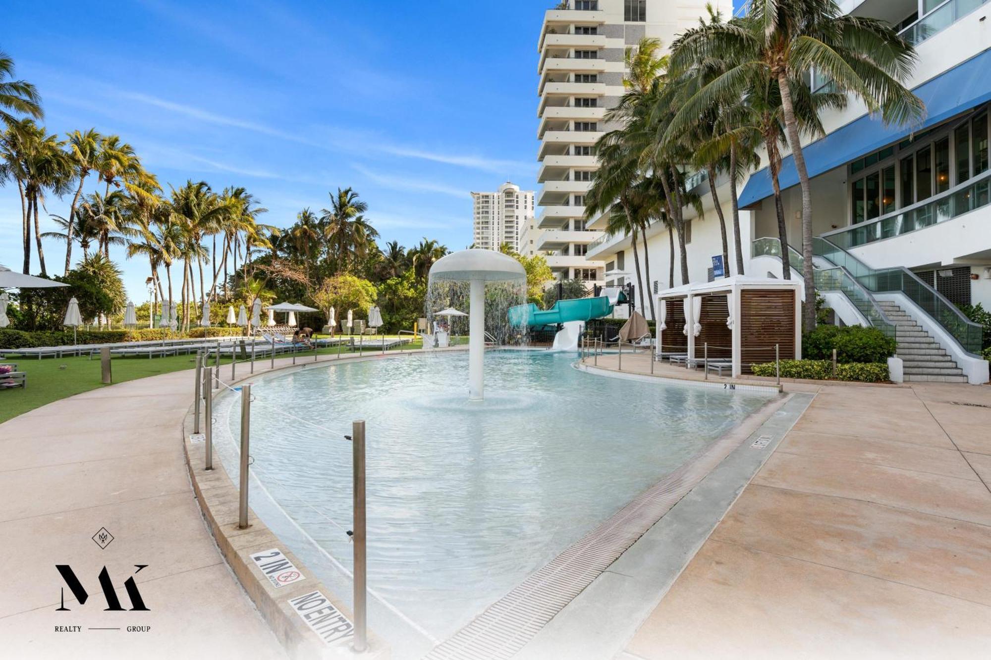 Fontainebleau Resort Balcony W Ocean And City View ไมอามีบีช ภายนอก รูปภาพ